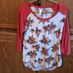 Top with orange/red roses